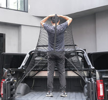 Load image into Gallery viewer, Highly Elastic Cargo Net, Simple Truck Bed Cargo Mesh Organizer, Suitable for Daily Light Loads of Trucks, 4&#39;x4&#39; Stretches to 7&#39;x7&#39;
